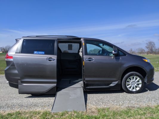 Used Handicap Van St Louis | Pre-Owned Wheelchair Van St Louis ...